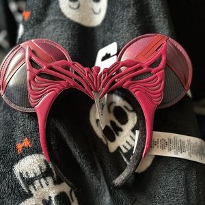 - Scarlet witch- Wanda Mickey ears.